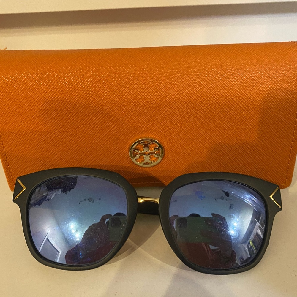 tory burch blue sunglasses